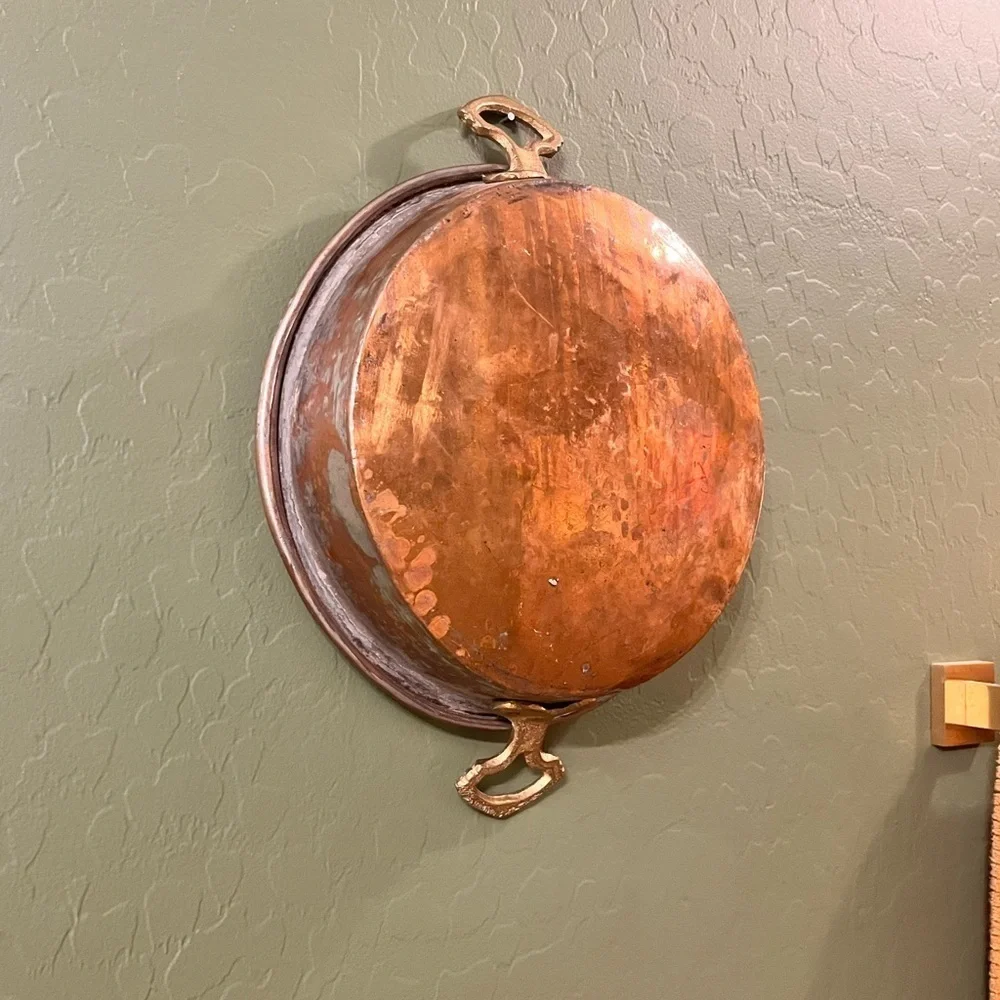 Vintage Copper Brass Round Hammered Bottom Pan Double Handles Wall Decor
